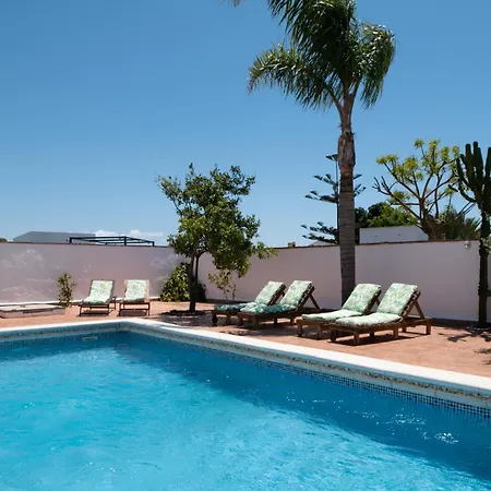 Casa Mayo Con Piscina Privada コニル・デ・ラ・フロンテラ